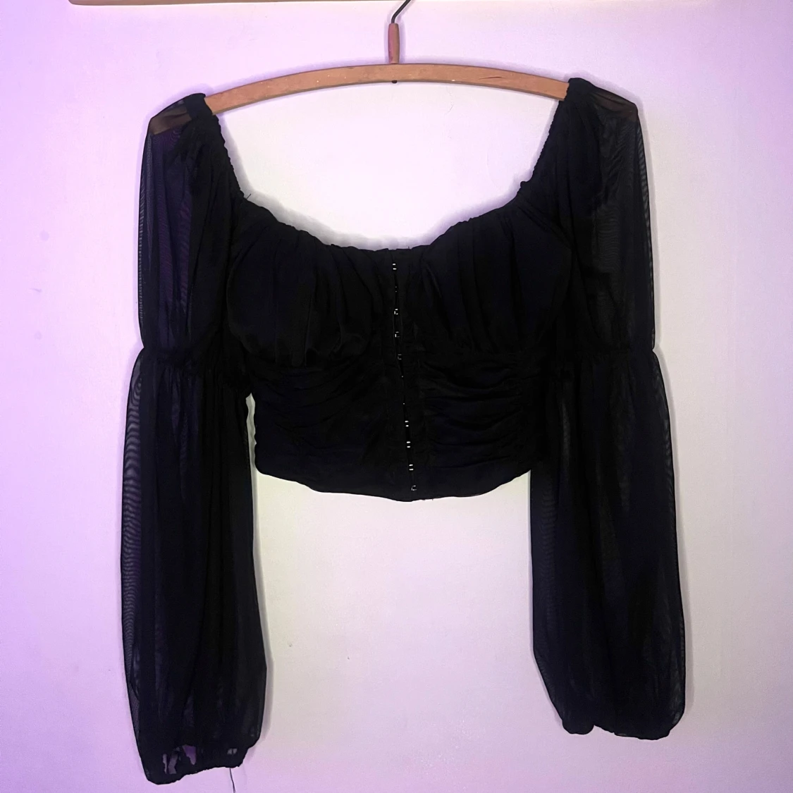 Svart offshoulder topp från Giorgia - 1