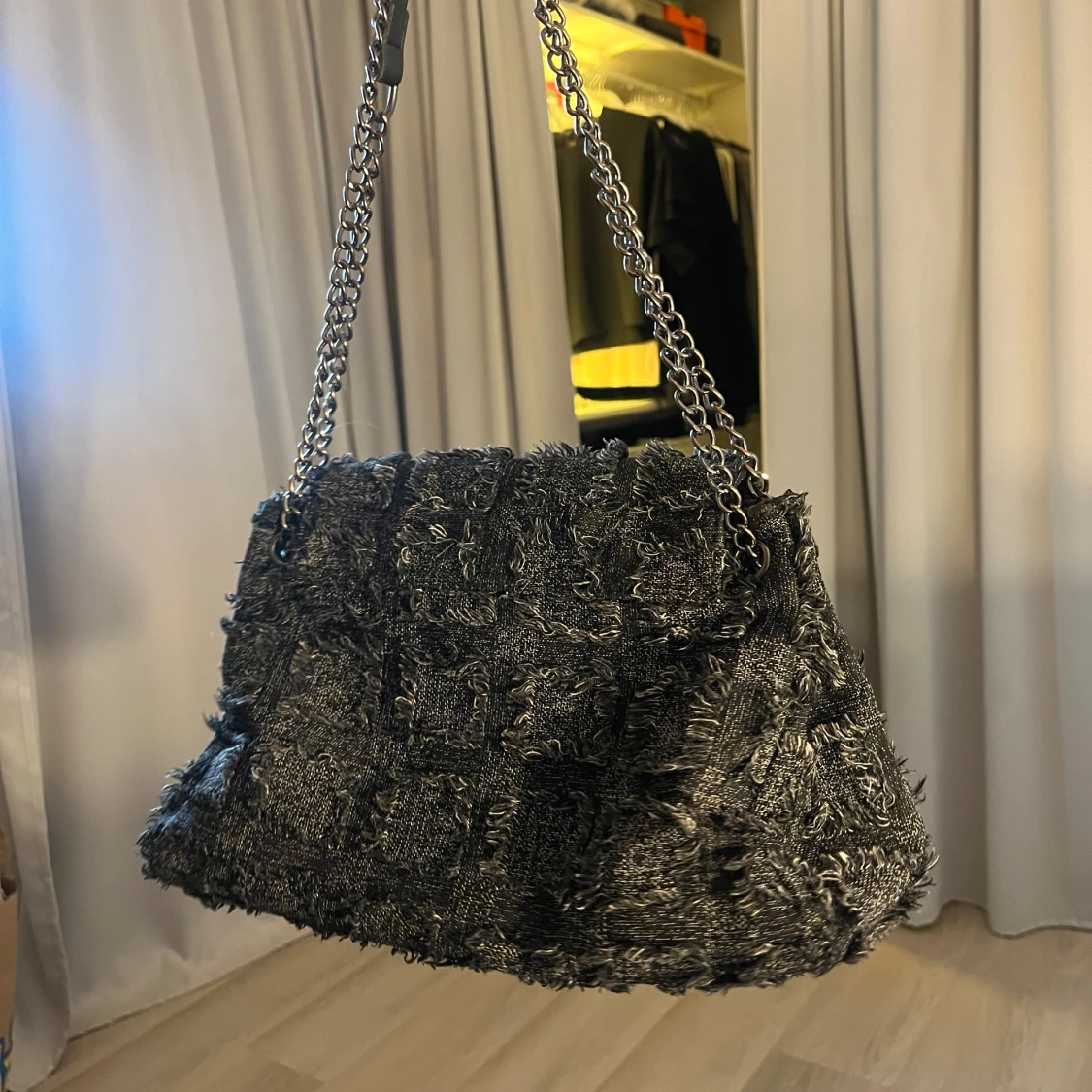 Svart axelväska  - 2