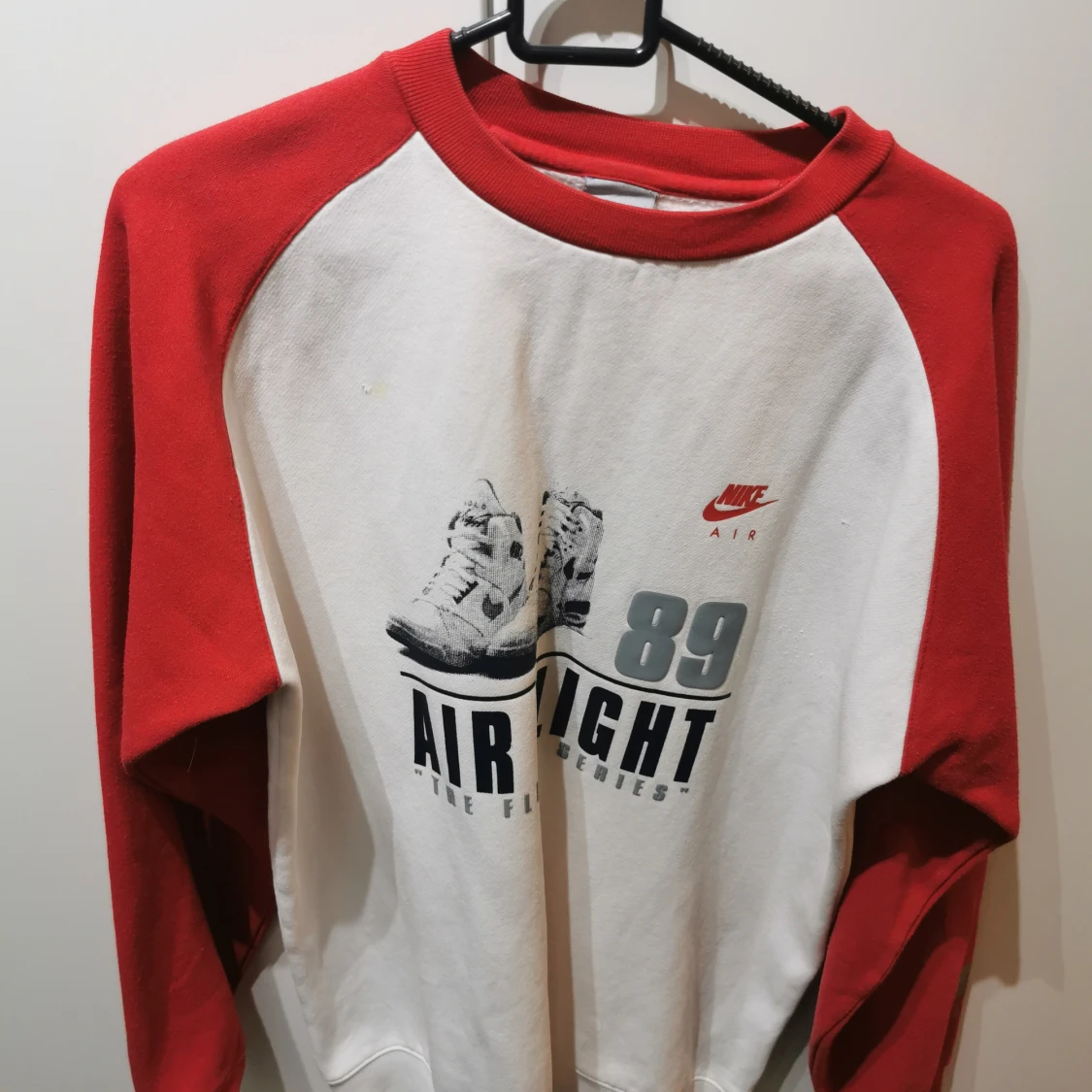 Vit och röd tröja från Nike - 1