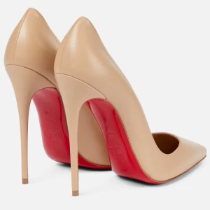 Christian Louboutin So Kate klackar  - Säljer/kollar intresset för dessa klackskor från Louboutin i modellen ”So Kate” i storlek 40 i färgen 120 Lamb nude💓Tryck ej på köp nu, vid frågor eller funderingar är det bara kontakta mig 