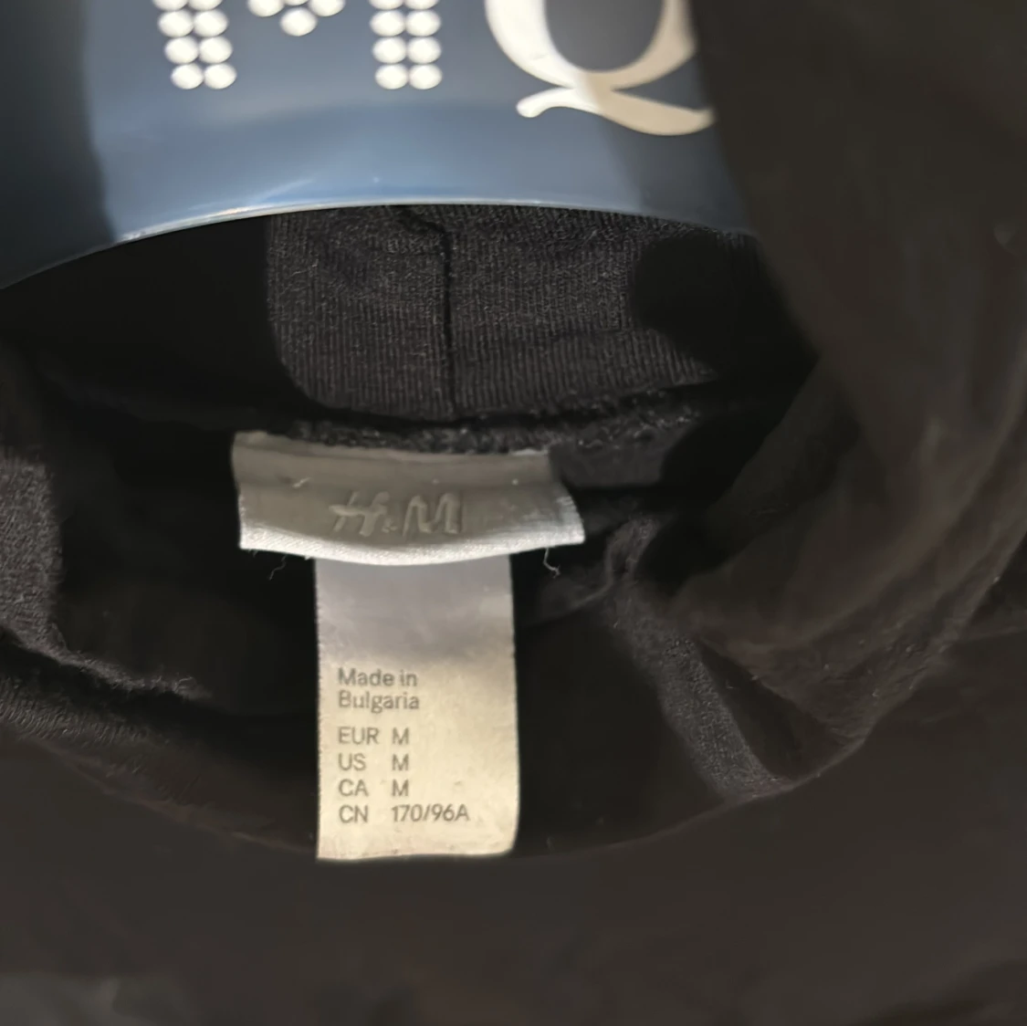 Svart polotröja från H&M - 90