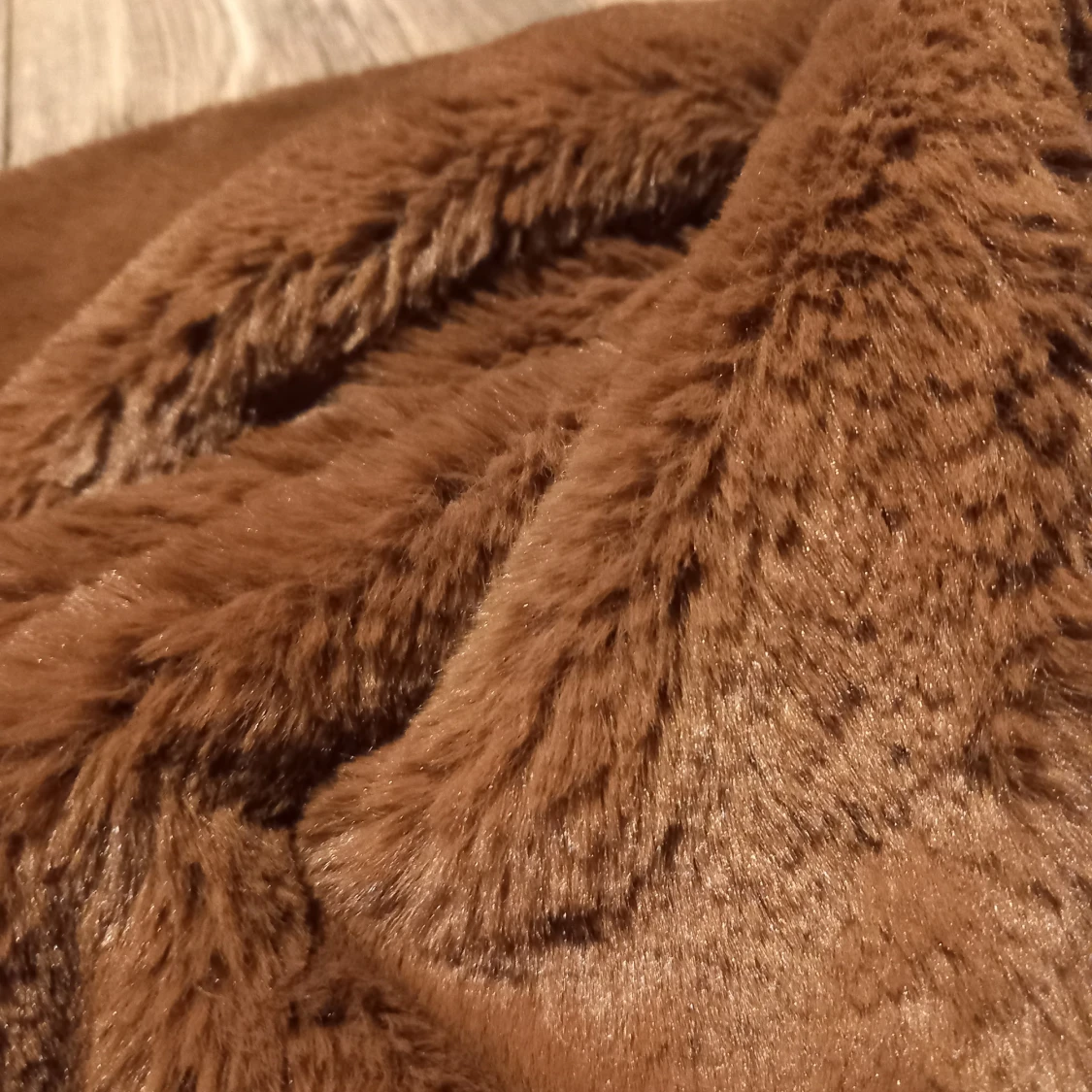 Brun pälsjacka från Reserved - 91