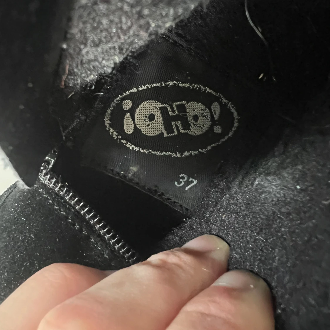 Svarta klackar/boots i storlek 37 - 93