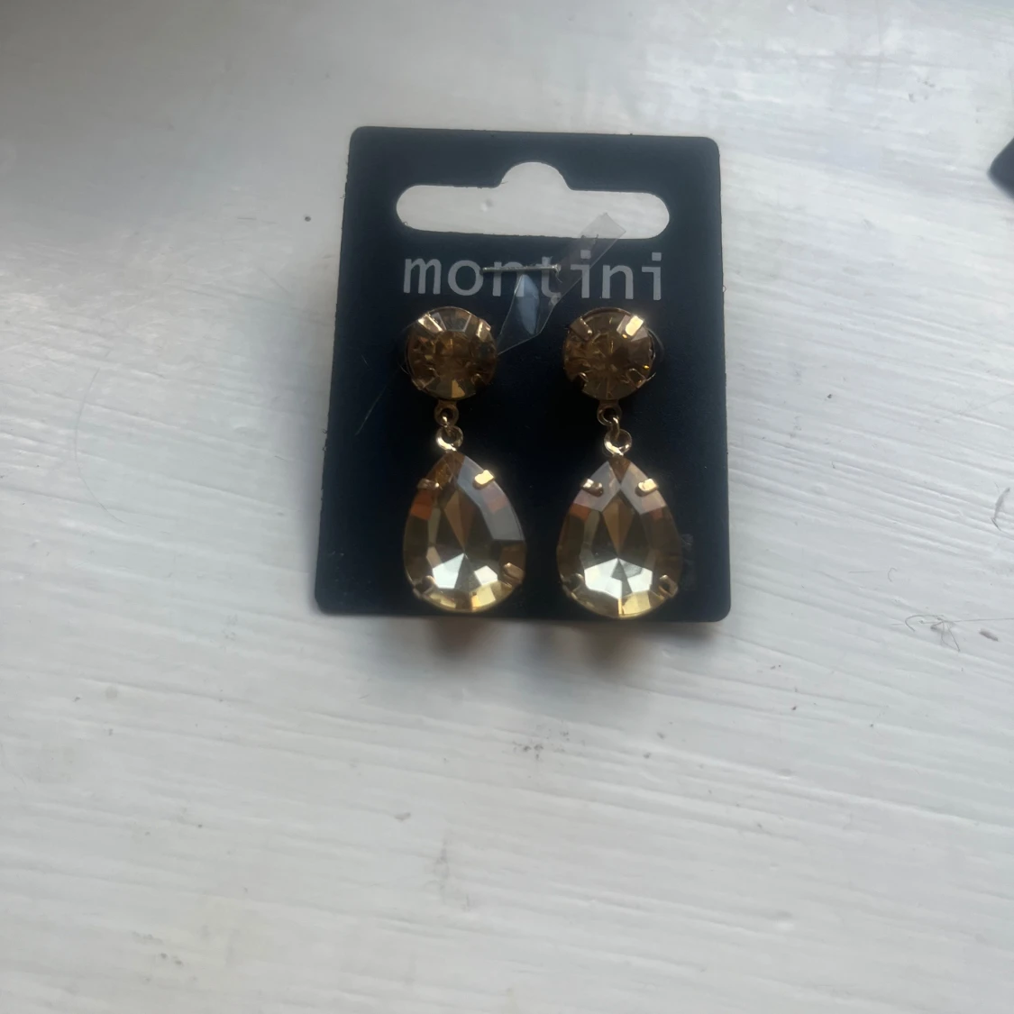 Guld örhängen från ur&penn