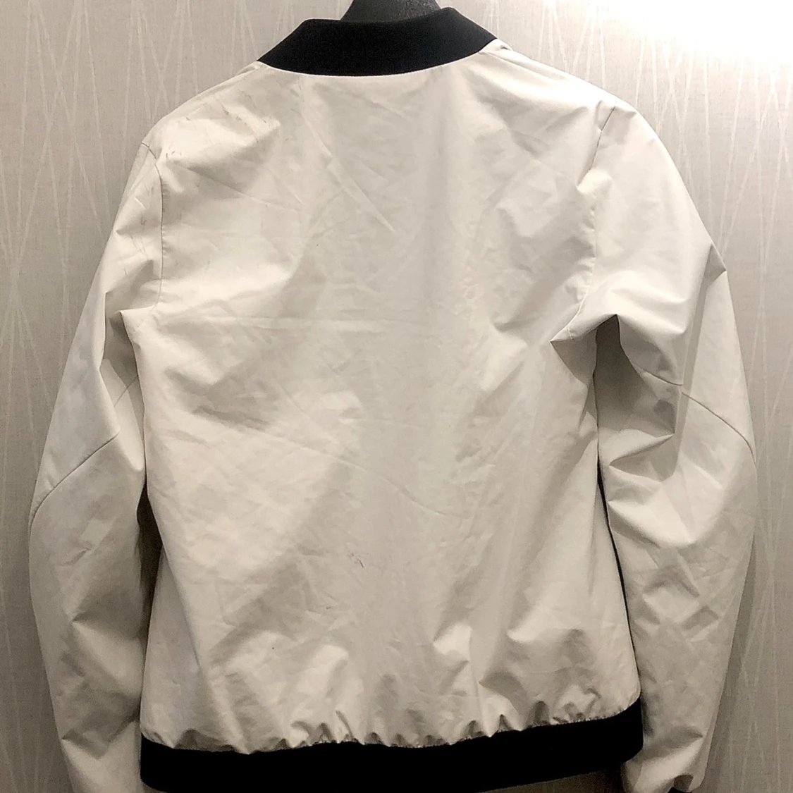 Helly Hansen Vindjacka - Bra skick! - 90