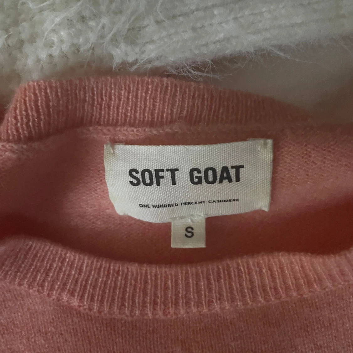 Rosa kashmirtröja från Soft Goat - 91