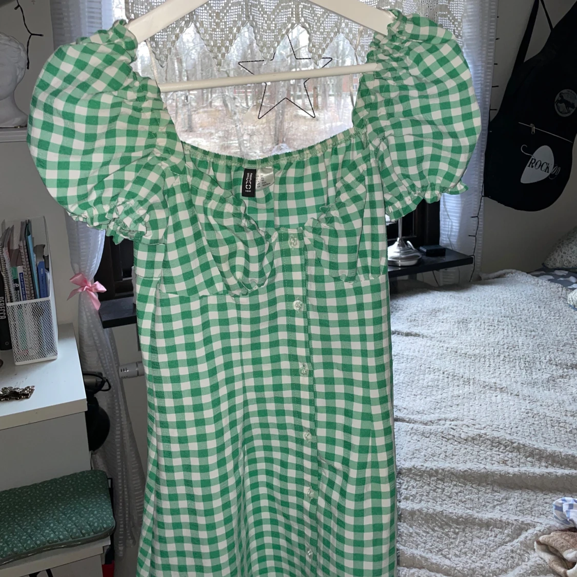 Grön och vit rutig klänning från H&M Divided
