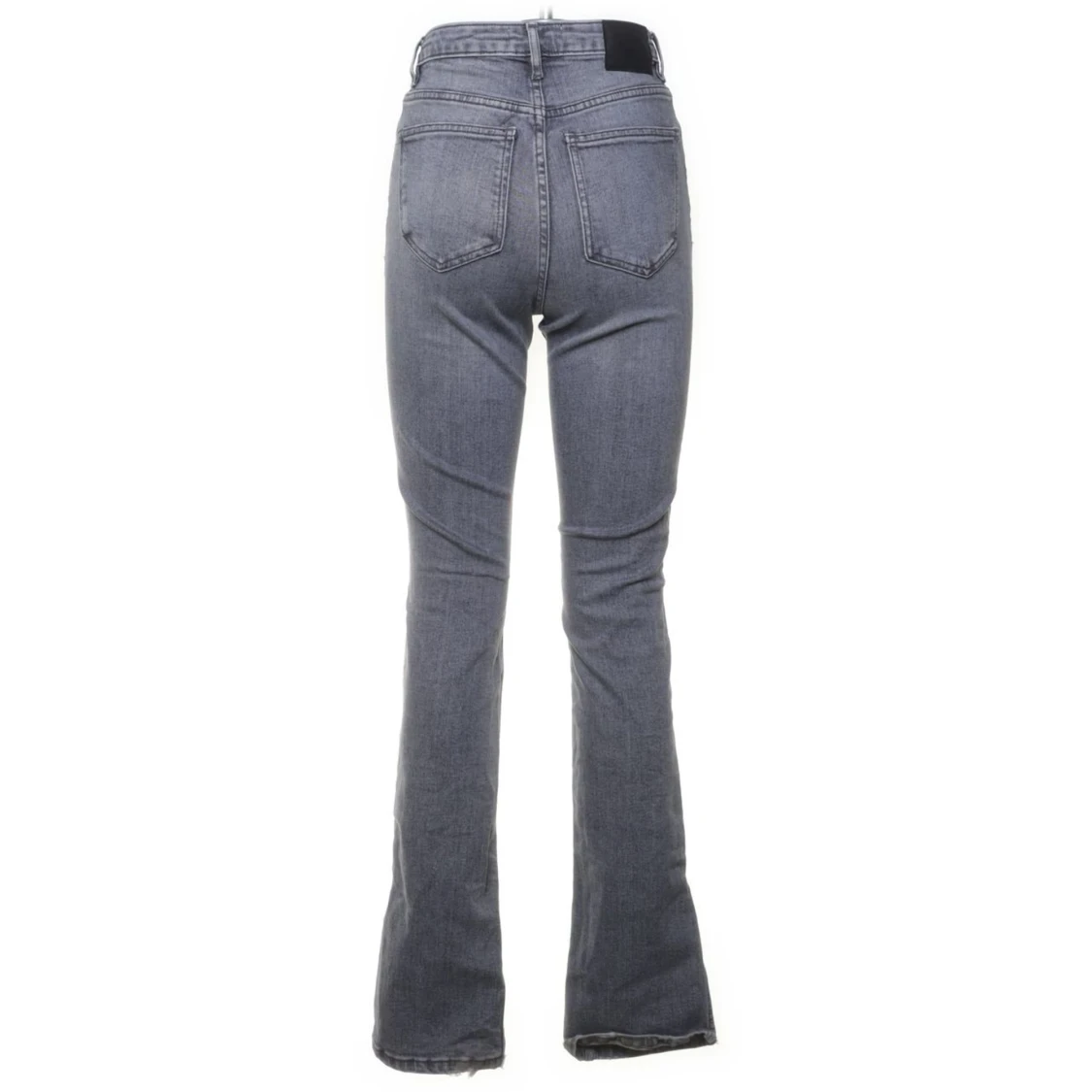 Grå bootcut jeans från Zara - 90