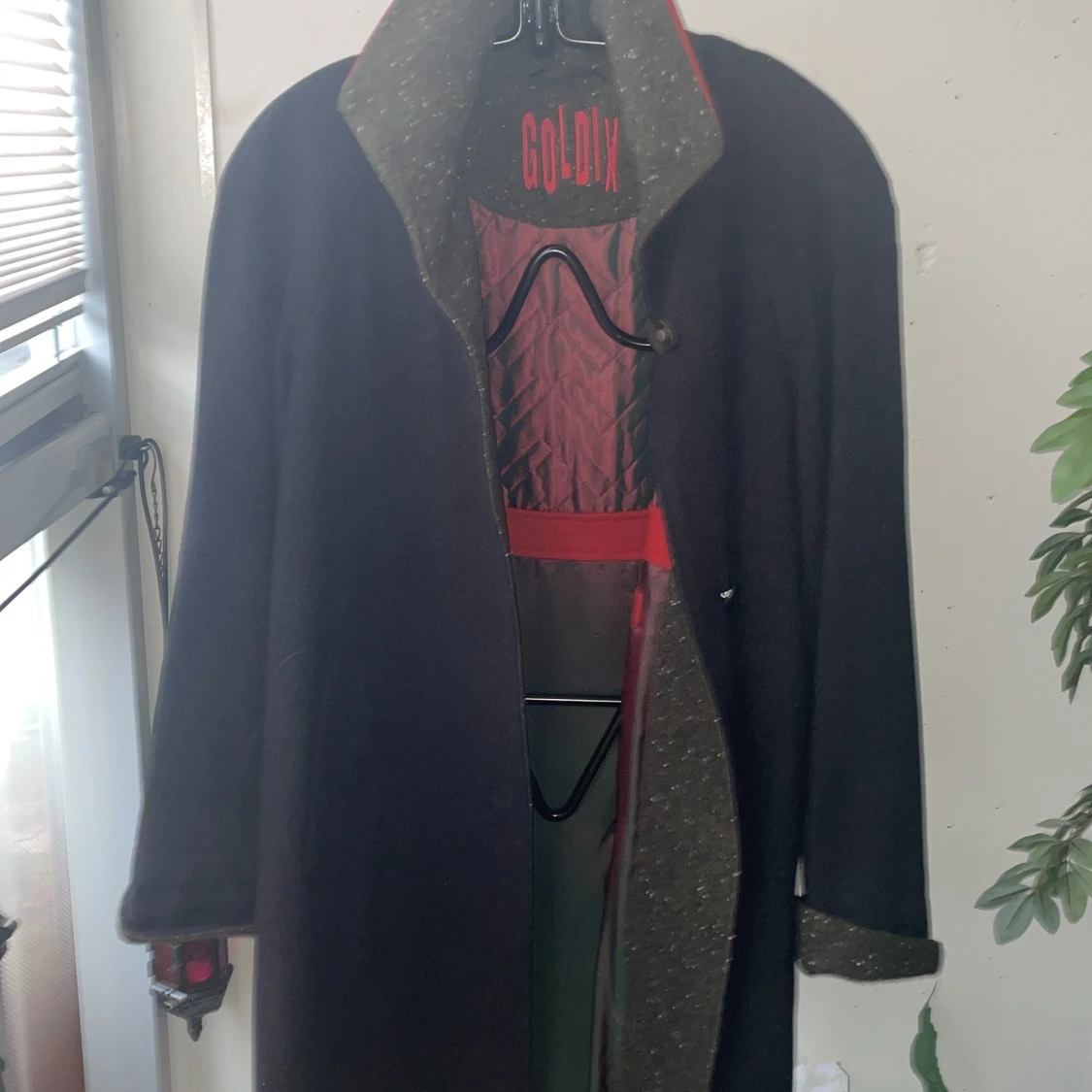 Mörk kappa från Goldix - 92