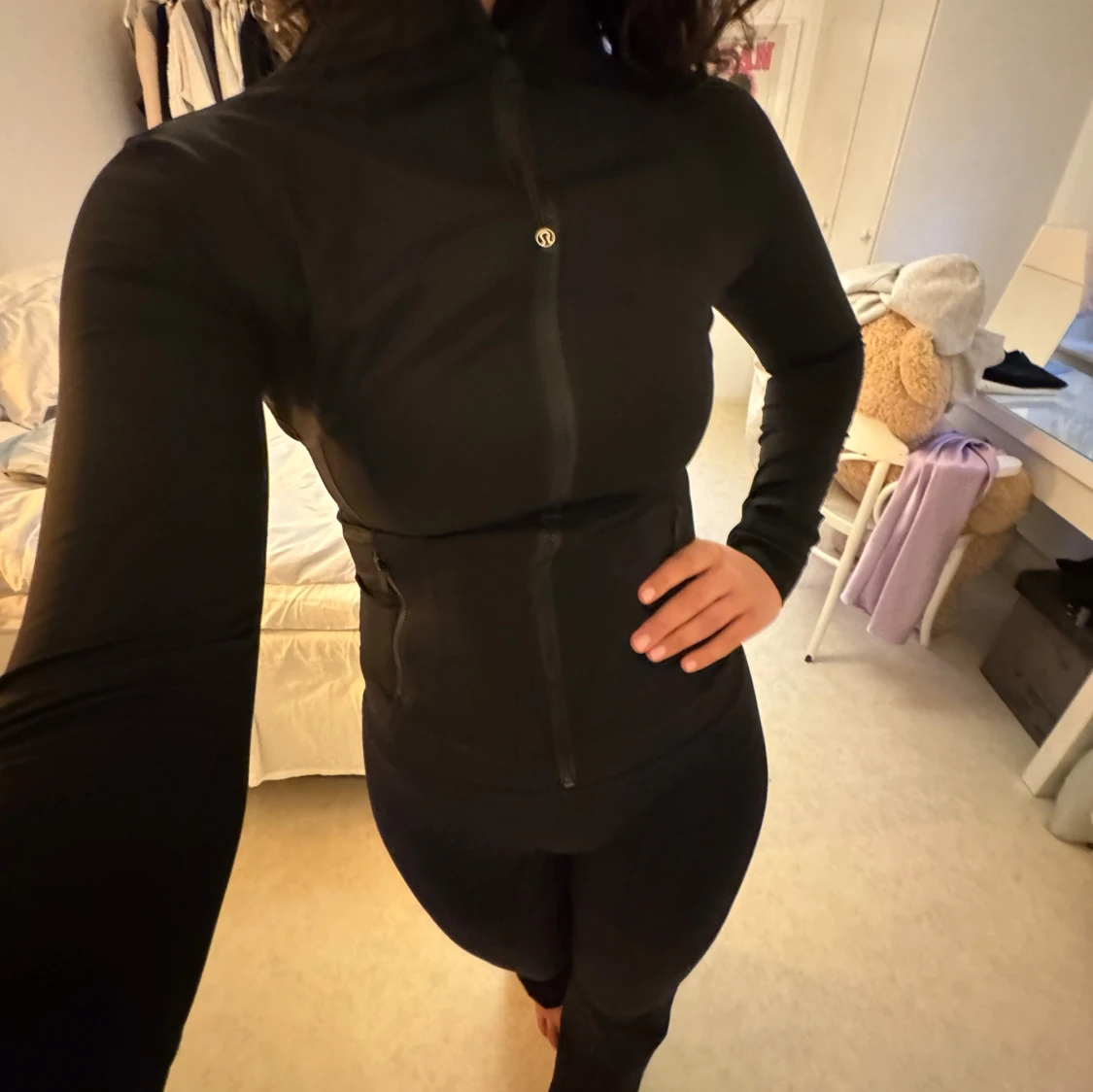 Define jacket Lululemon - 90