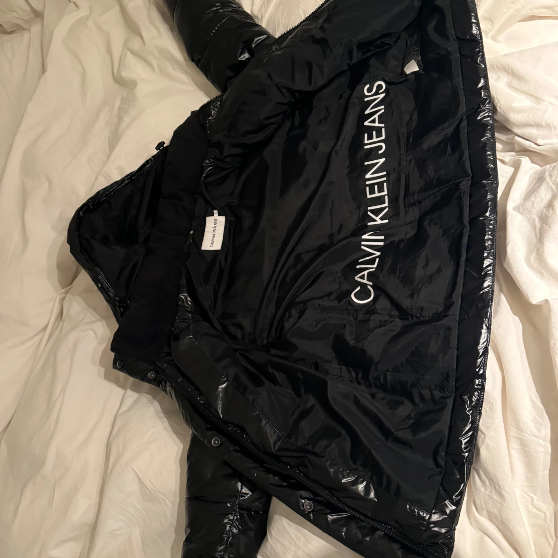 Svart pufferjacka från Calvin Klein Jeans - 91