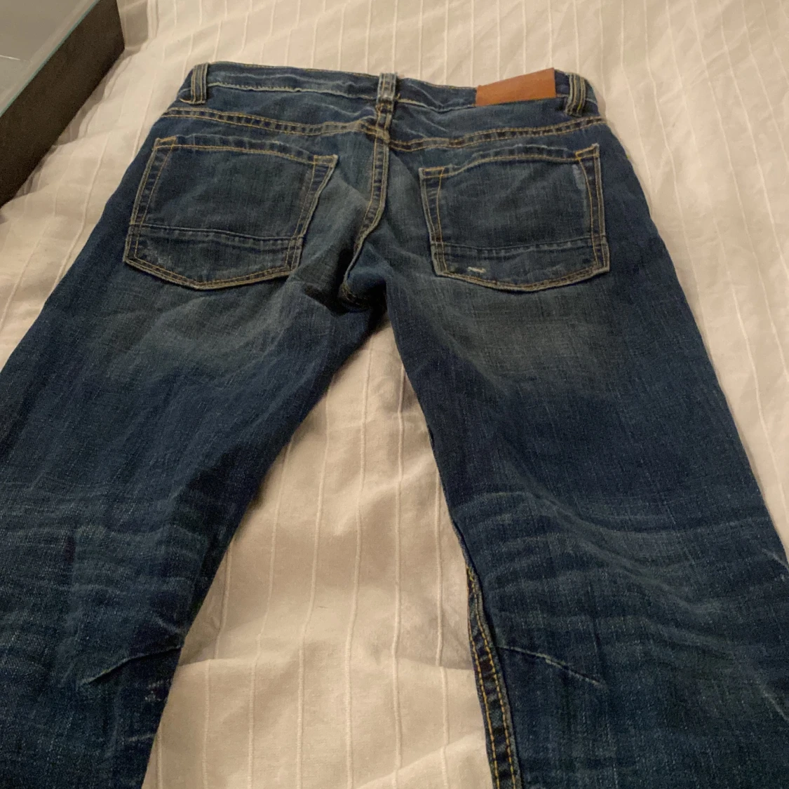 Blå jeans i storlek 152 - 92