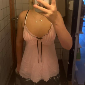 Rosa nattlinne - Anvönt en gång 