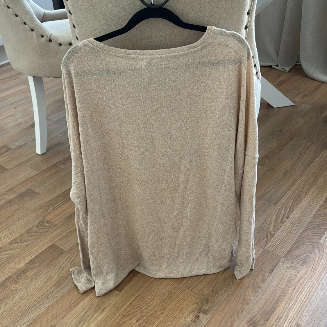 Beige myströja  - 90