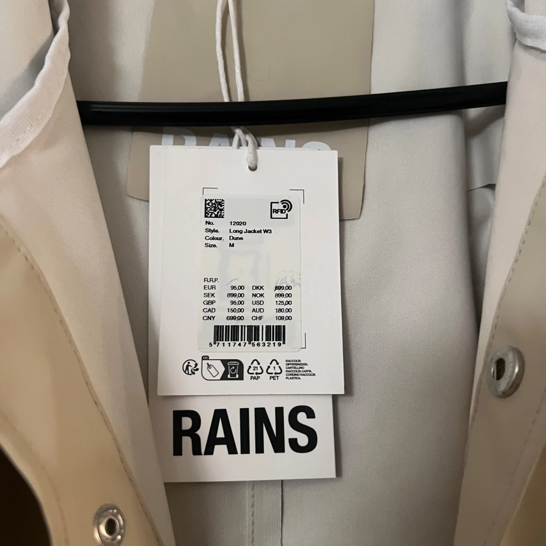 Helt ny regnkappa från Rains - 93