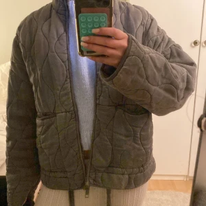 Zara jacka  - så snygg jacka från zara som jag knappt använt