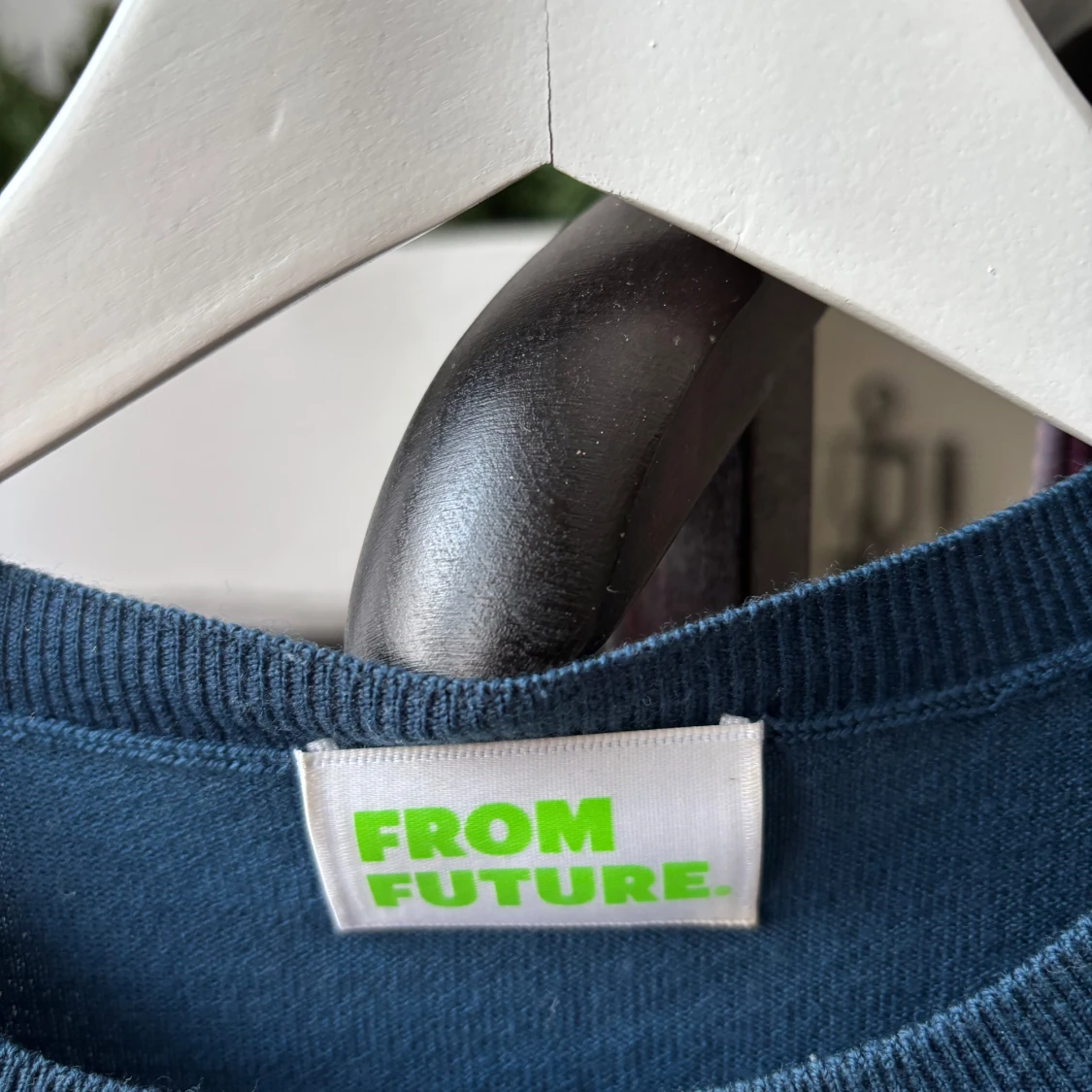 From Future o-neck - 90