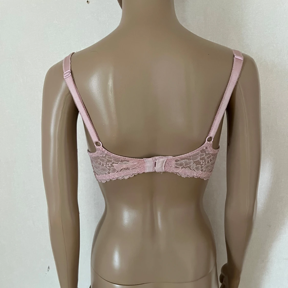 Victorias secret bh rosa med spets storlek 32DD 70E - 91