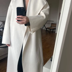 Kappa x Bianca Ingrosso  - Fin kappa som Bianca har gjort tillsammans med Nelly. 