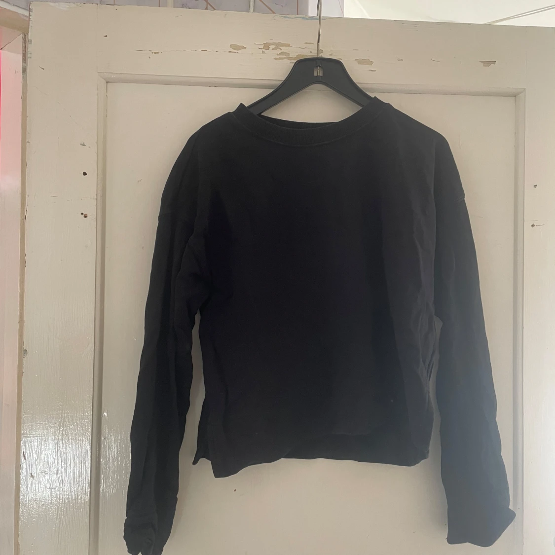 Svart tröja från Basic