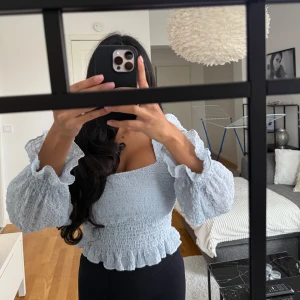 Långärmad topp - Bra skick.