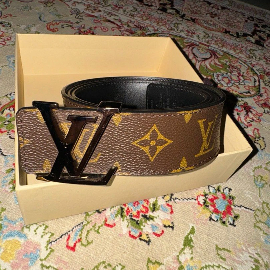 Brunt bälte med monogram från Louis Vuitton - 90