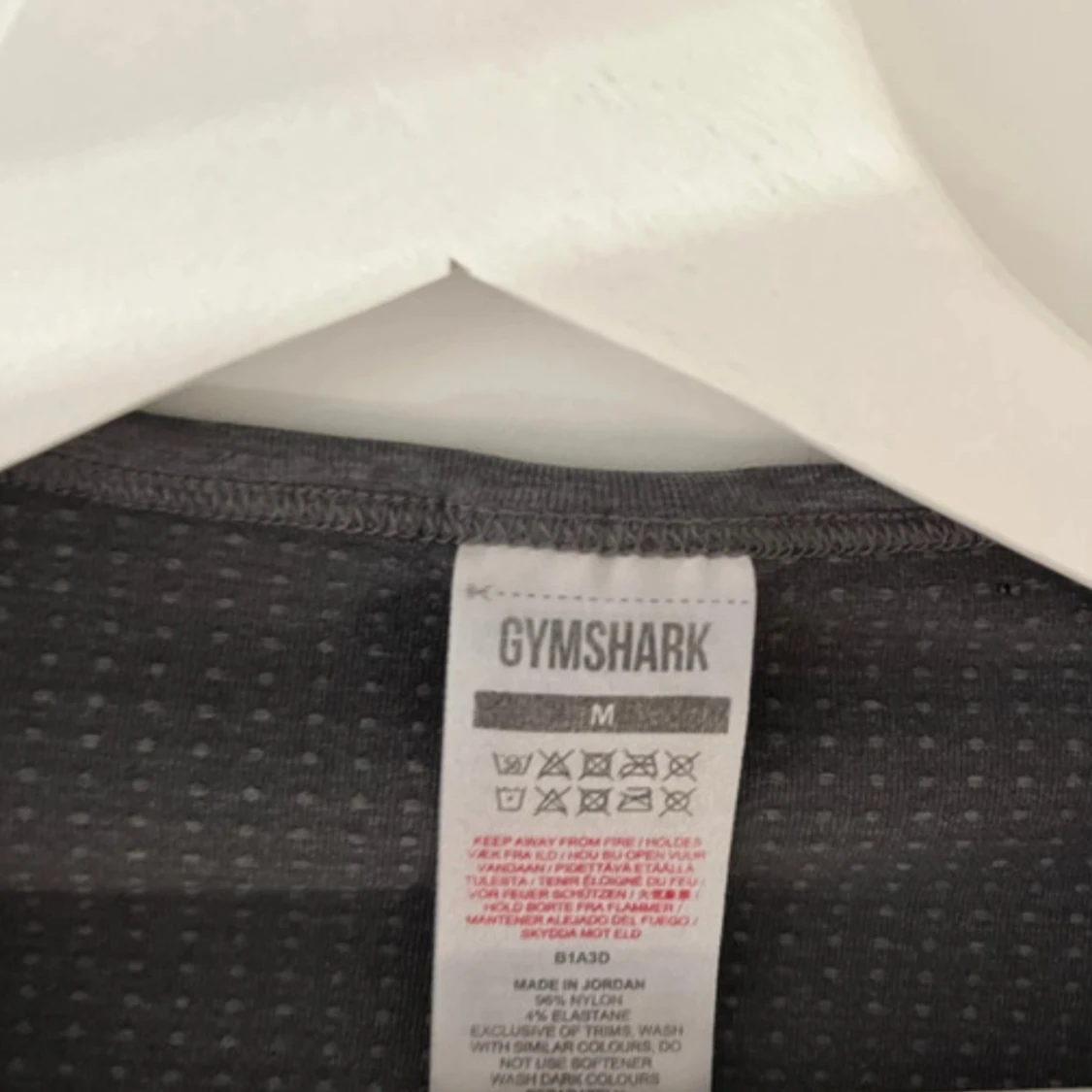 Grå croppad tröja från Gymshark - 91