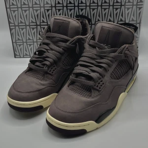 Jordan 4 A Ma Maniere Violet - Använda en gång.