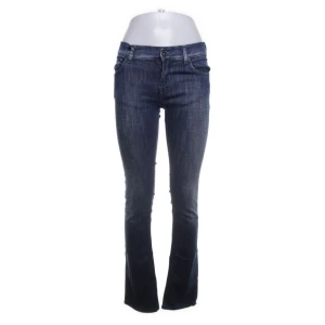 Lågmidjade jeans - Sååå snygga Lågmidjade jeans 💘💘Midjemått 37 rakt över