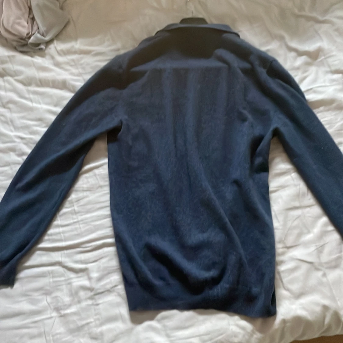 Mörkblå långärmad tröja från John henric - 90