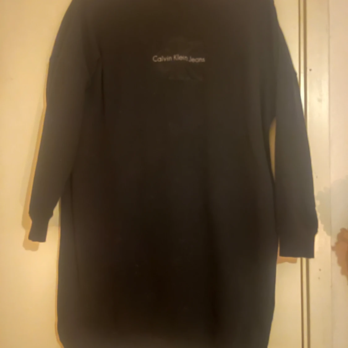 Svart långärmad tröja från Calvin Klein Jeans - 90