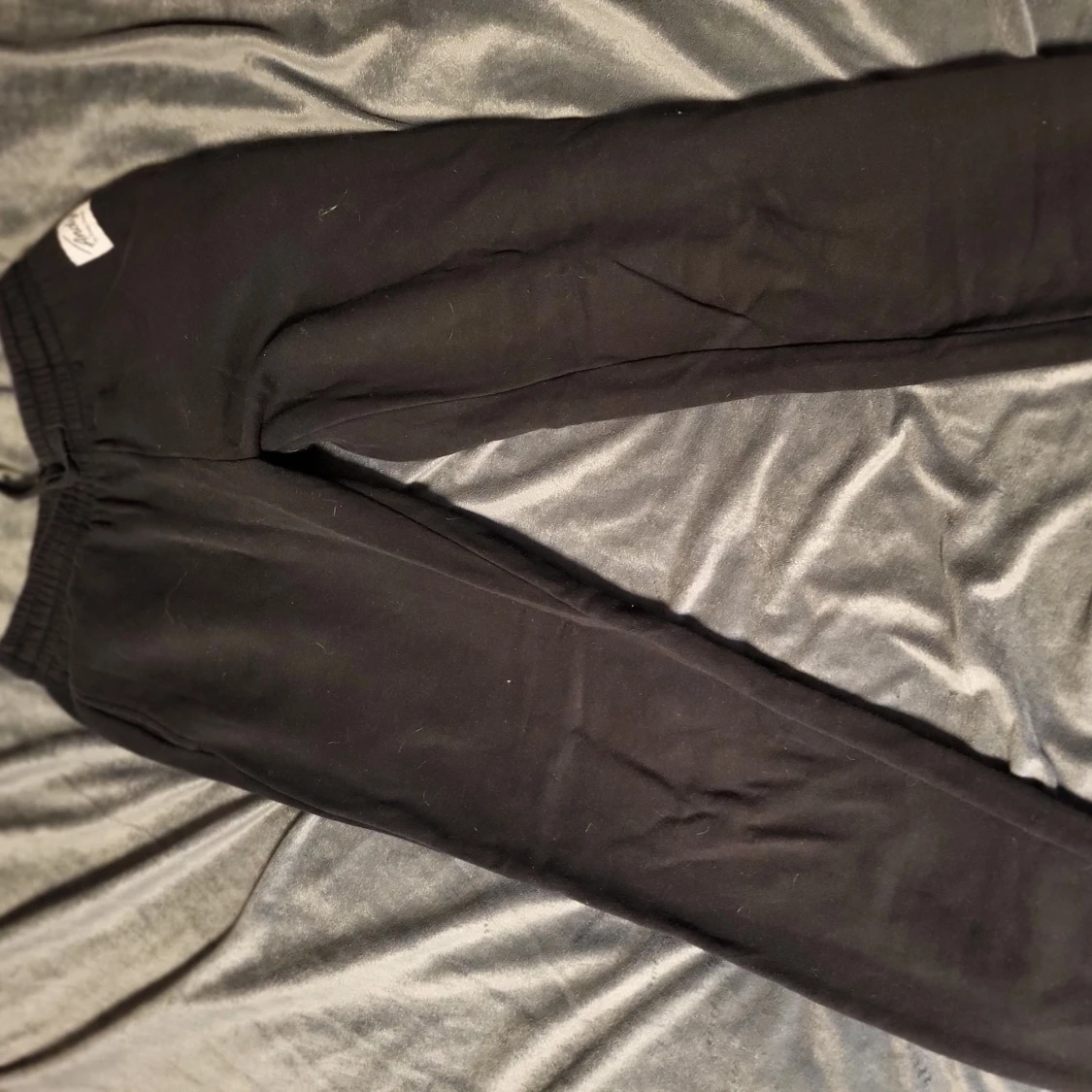 Svarta mjukisbyxor från Andy