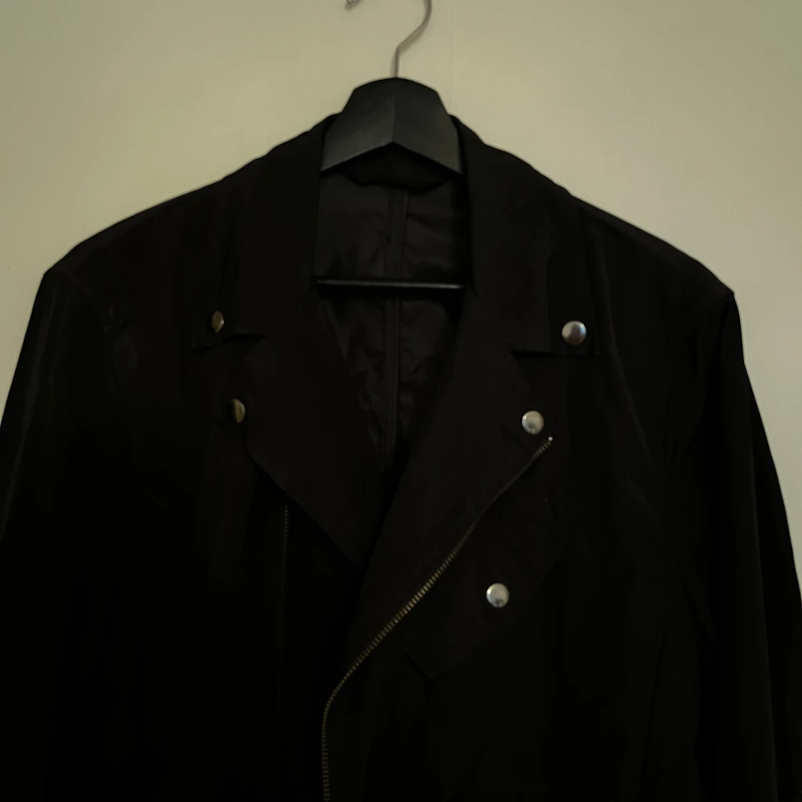 Svart skinnjacka från Filippa K - 91