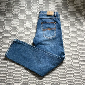 Nudie jeans  - Ett par jeans från nudie i modellen Gritty Jackson i storlek W34 L34 (Pure Spring). Bra skick. 