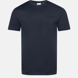 Burberry - Marinblå T-shirt från Burberry | Kommer direkt från Fabrik | Nypris är 4 058 kr | 