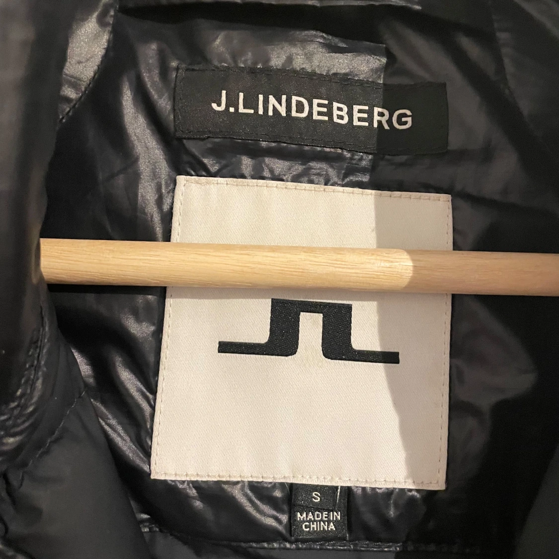 J.Lindeberg väst - 3