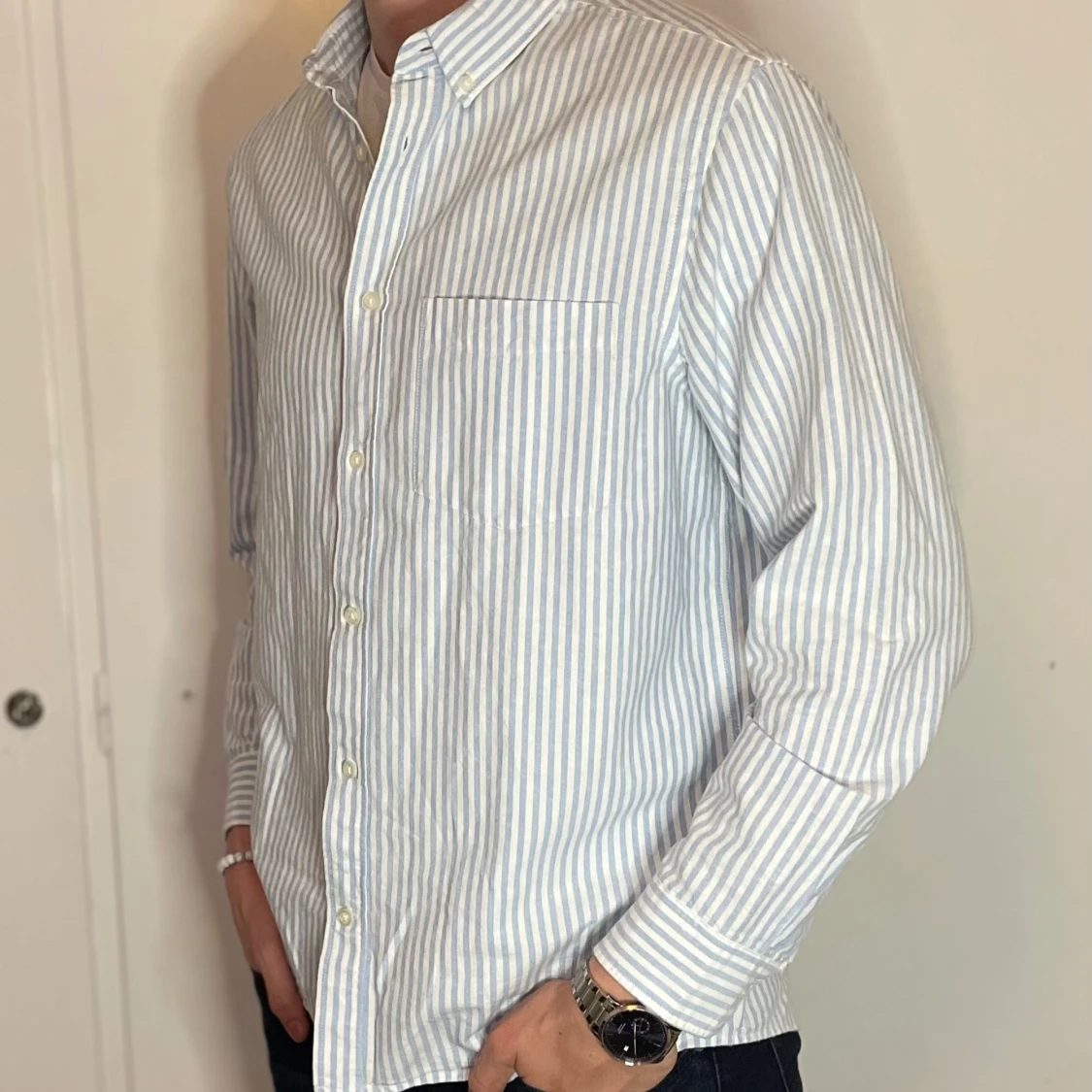 Ljusblå skjorta - 90