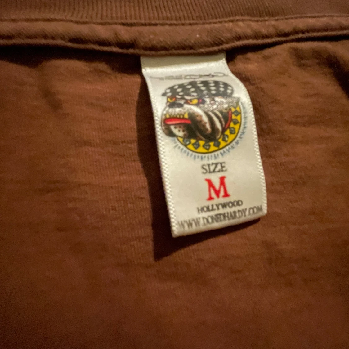 Brun t-shirt med paljetter från Ed Hardy - 93