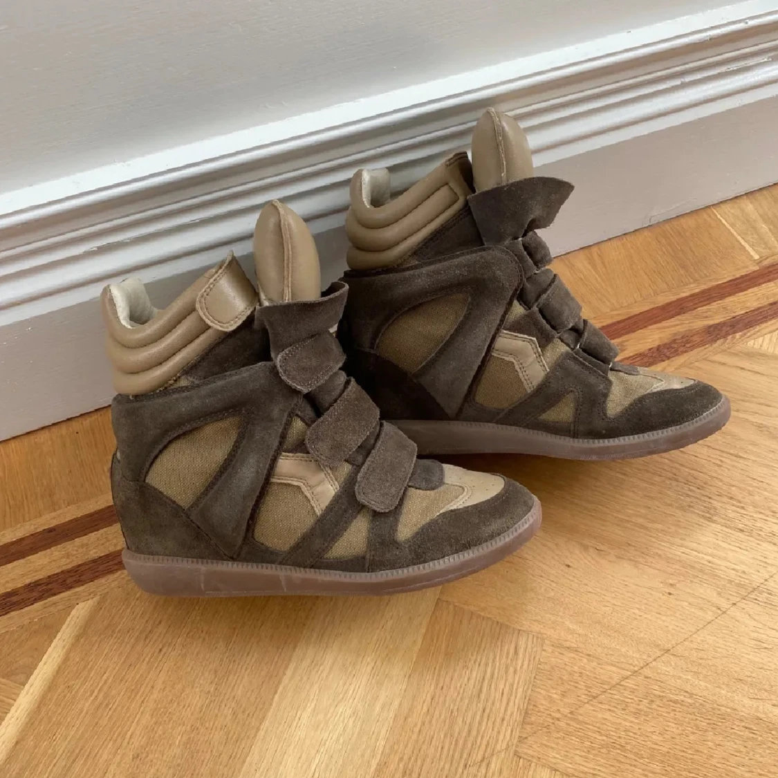 Bruna sneakers från Isabel Marant - 90