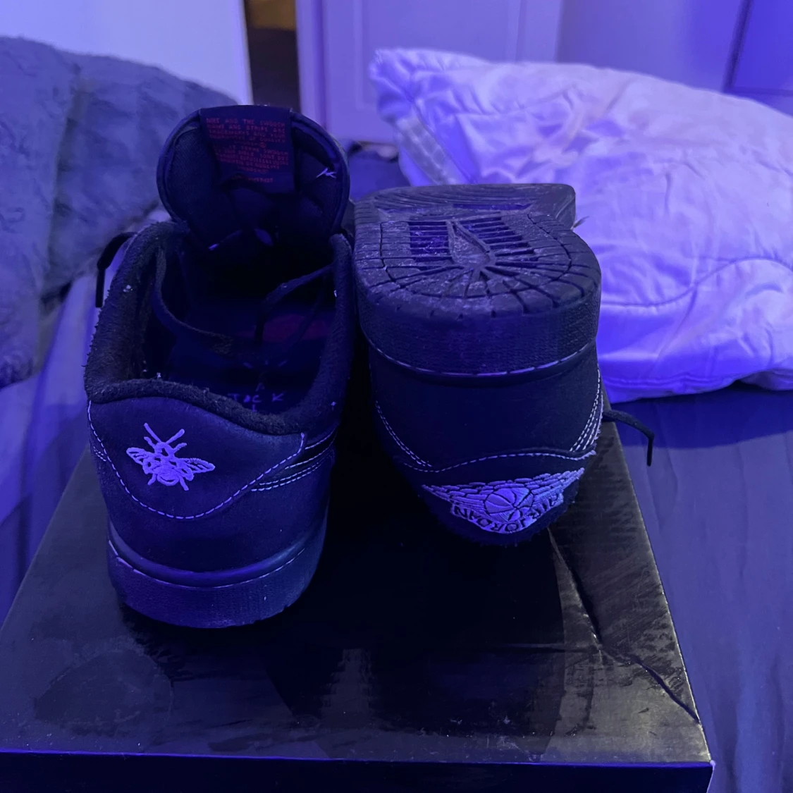 Travis scott jordan 1 low phantom - 91