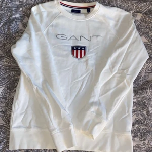 GANT tröja unisex (170 cm/15years) - Knappt använd, som ny, super fin och väl omhändertagen