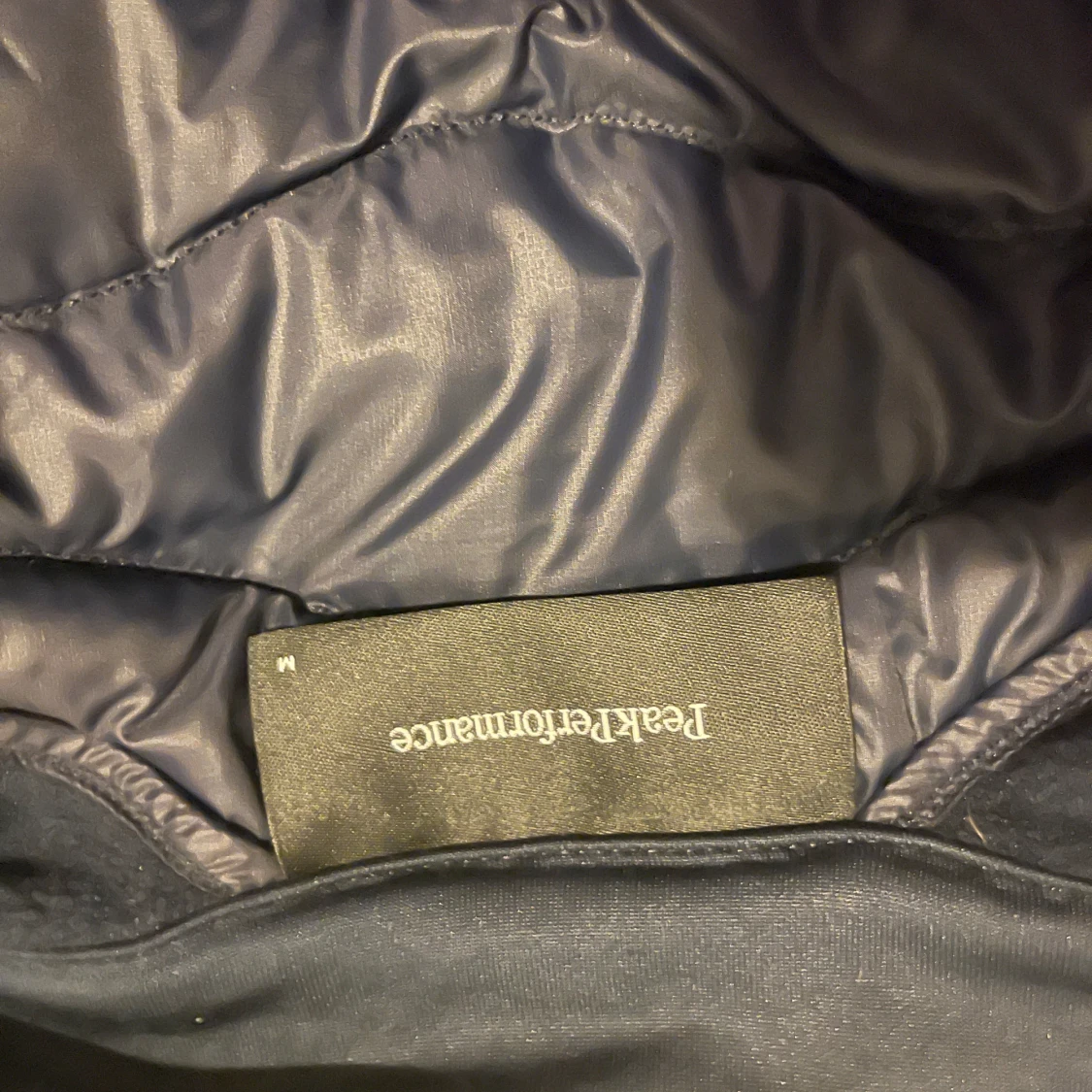 Svart jacka från Peak Performance - 2