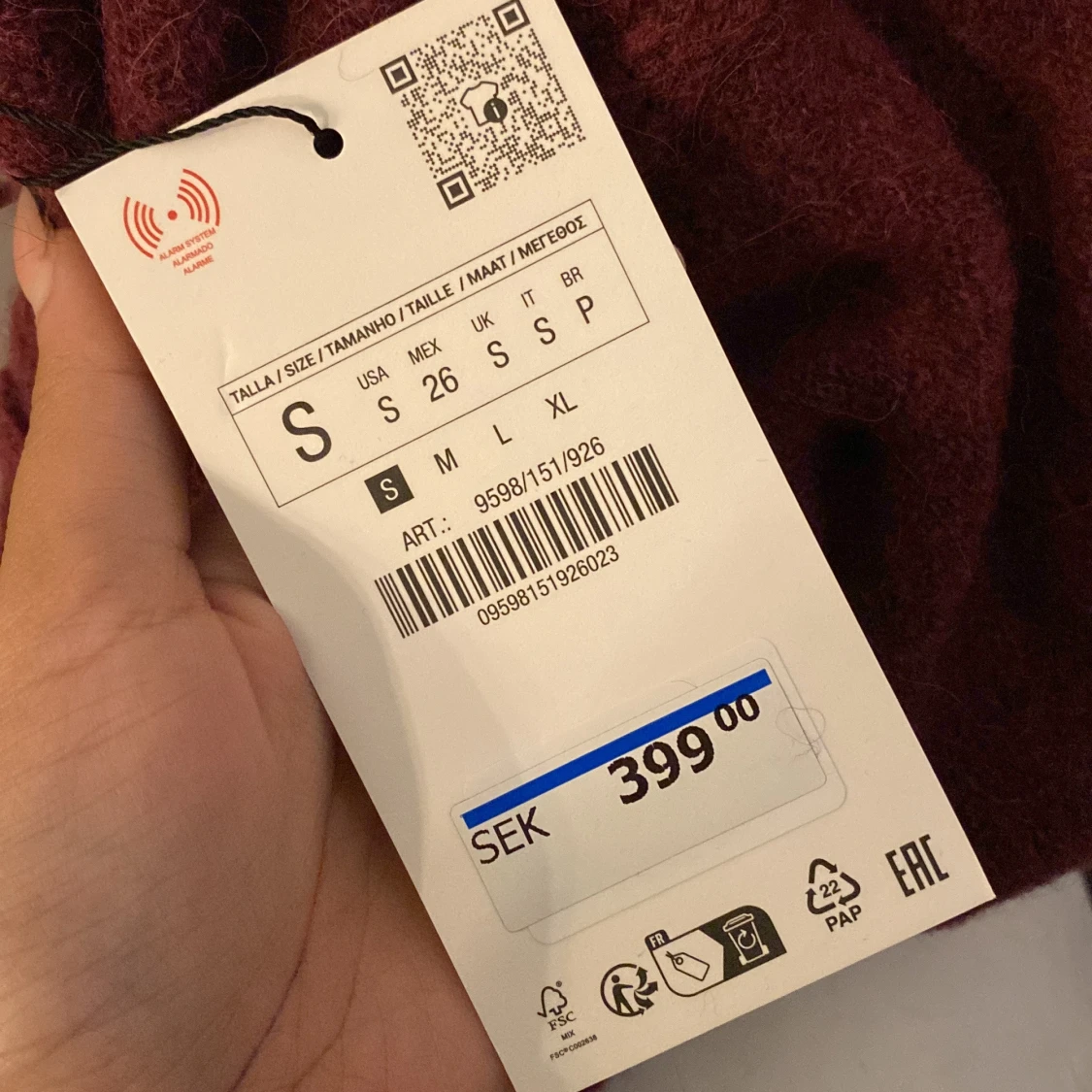 Nu vinröd stickad tröja från Zara  - 2