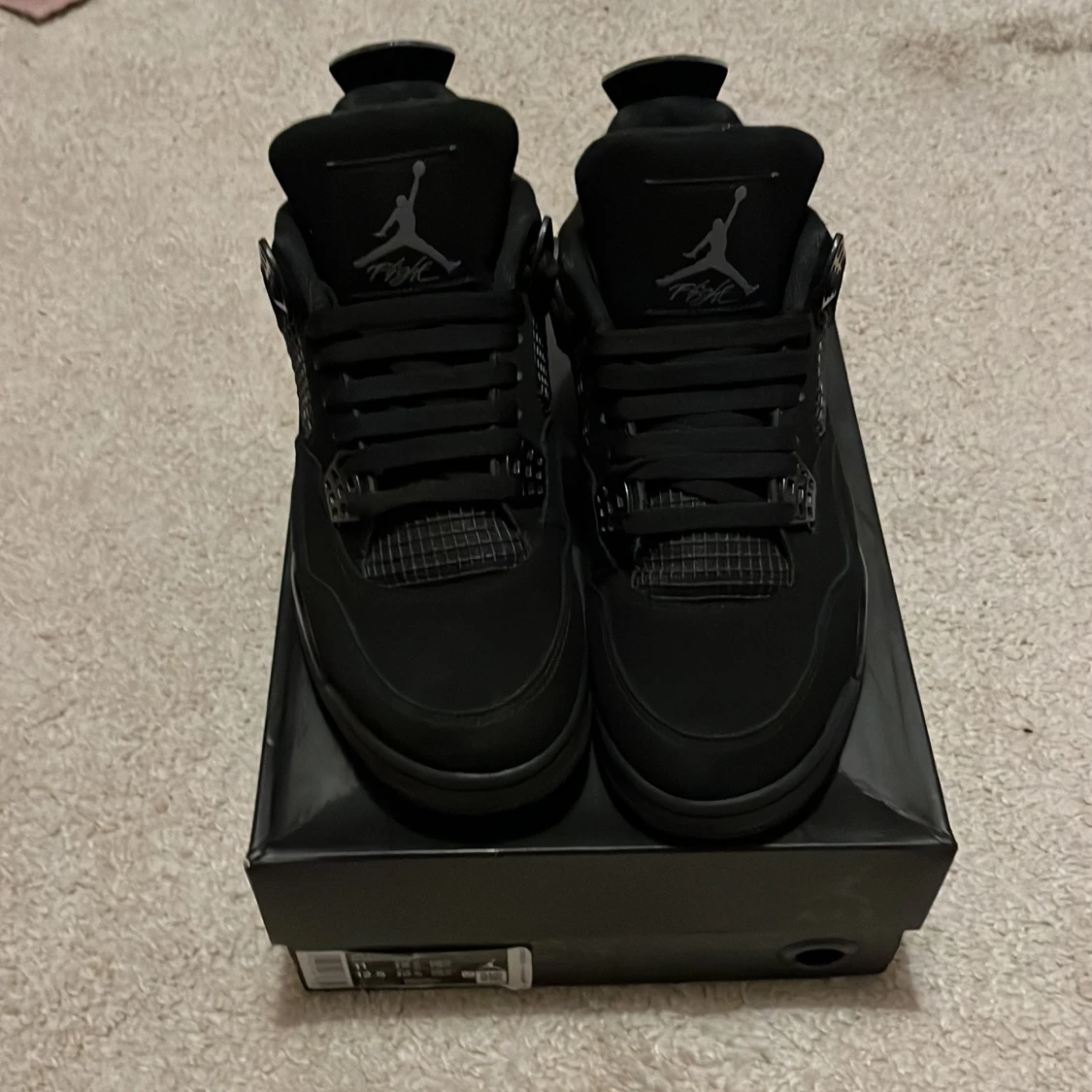Black cats jordan 4 - 1