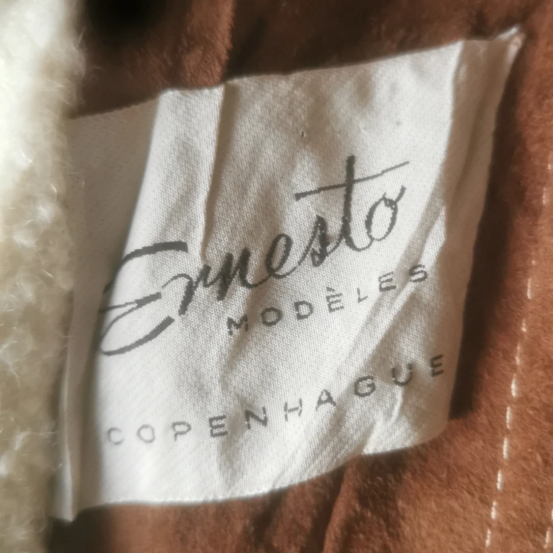 Brun mockakappa från Ernesto Modèles - 2