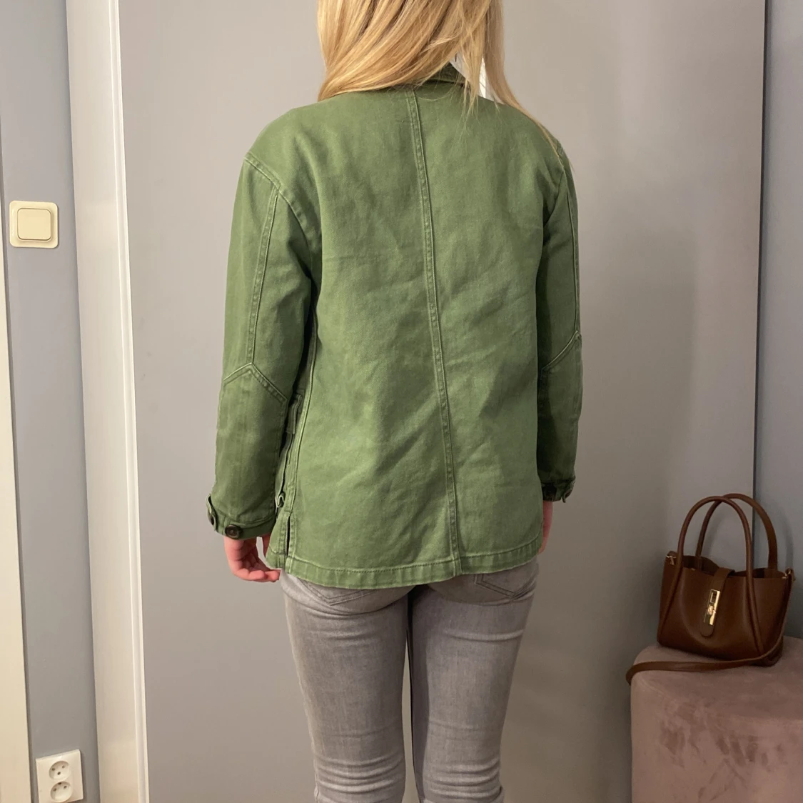 Grön jeans jacka med knappar - 1