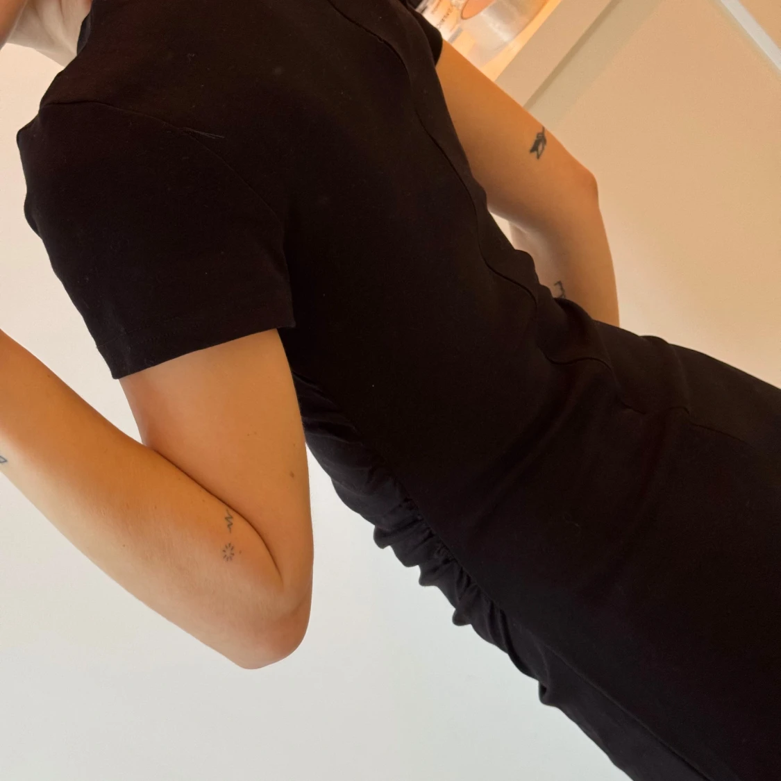 Svart kortklänning från Whitefox  - 2