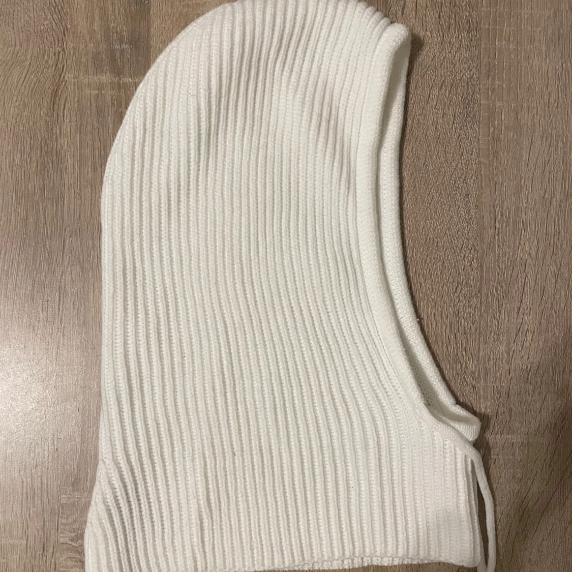 Vit ribbad balaklava - 1