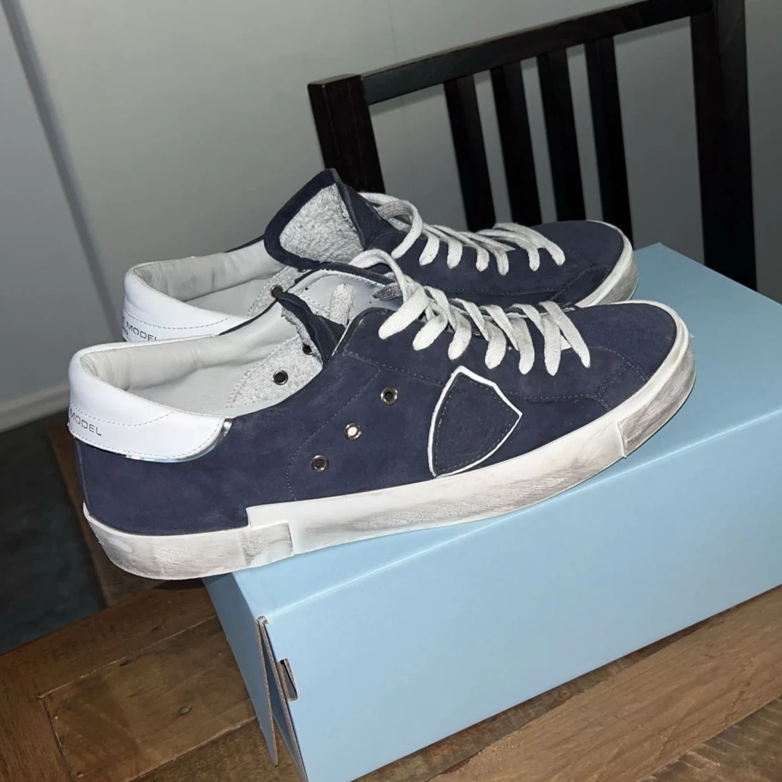 Blå sneakers från Philippe Model - 1