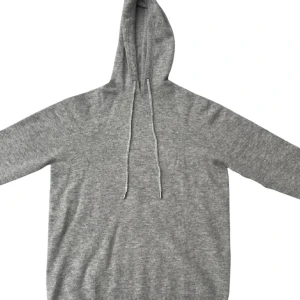 Merinohoodie Grå - Tja, säljer dessa 100% merinohoodies, fett mjuka och bra kvalité, perfekta nu inför våren, skriv om du vill beställa! Helt nya med etikett!